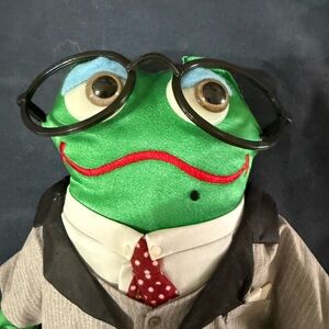 Green Frog Plush Stuffed Animal in Gray Suit with Glasses New Old Stock 1983